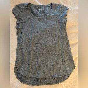 Reebok Size Med Athletic Top